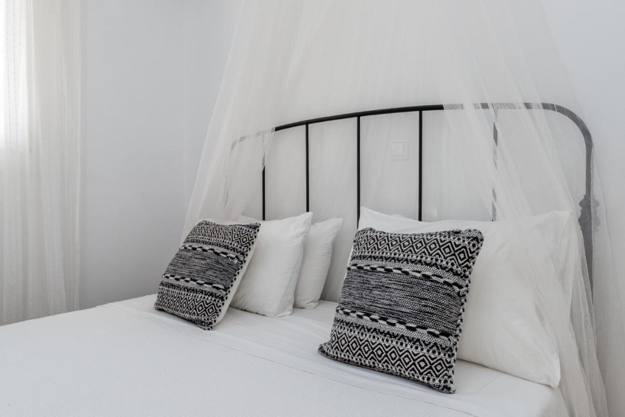Uno Luxury Apartment With Sea View Livadia  Exteriör bild