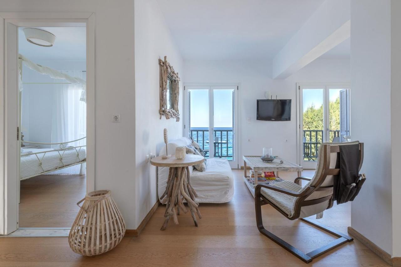 Uno Luxury Apartment With Sea View Livadia  Exteriör bild