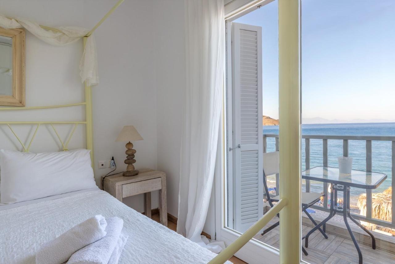 Uno Luxury Apartment With Sea View Livadia  Exteriör bild